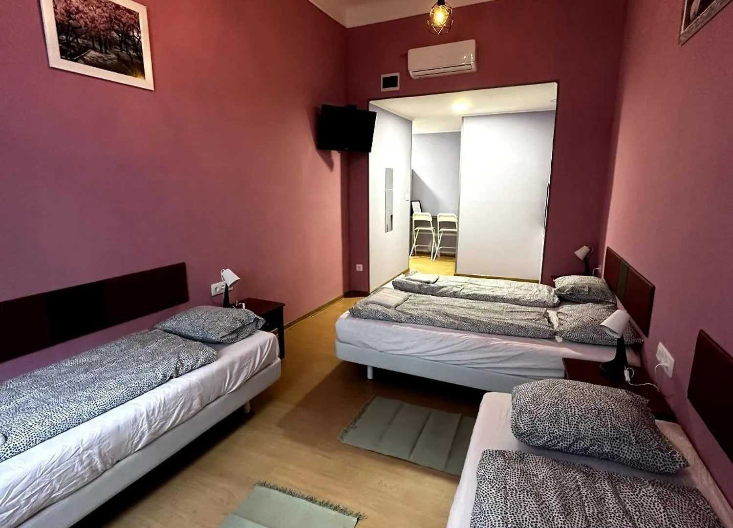 בודפשט Klauzal Party Apartments 0*,